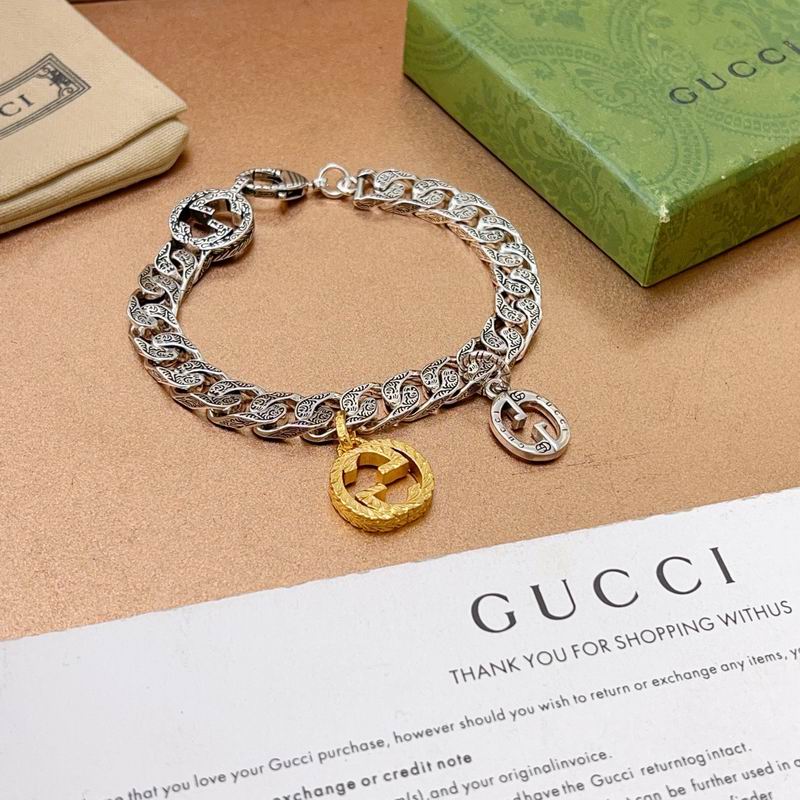 Gucci Bracelet 11yxx142